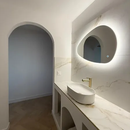 Instant A Deux - Vue Et Sauna By Alto Service Apartmán *