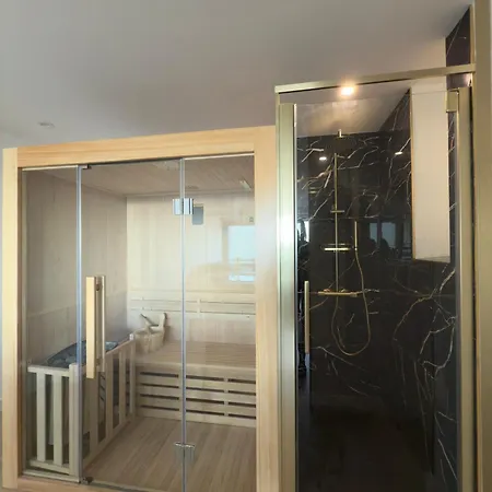 Instant à Deux - Vue Et Sauna By Alto Service *